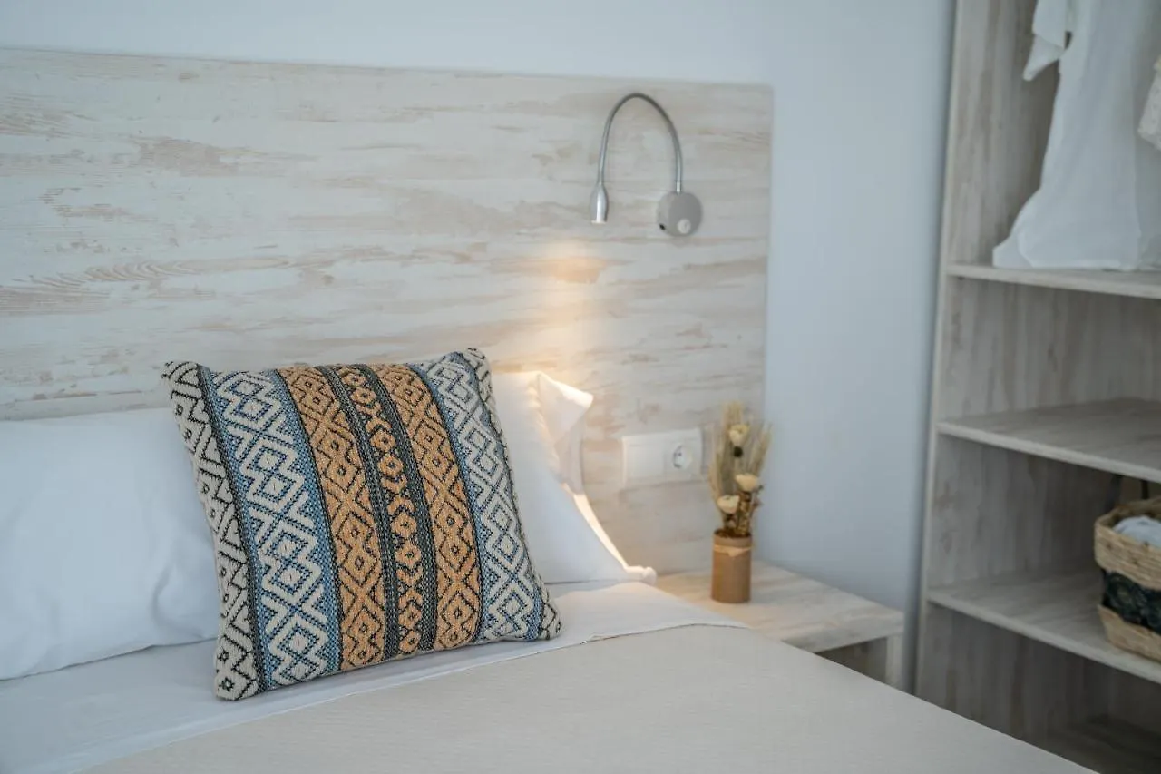 Hostal Rosell Boutique San Antonio